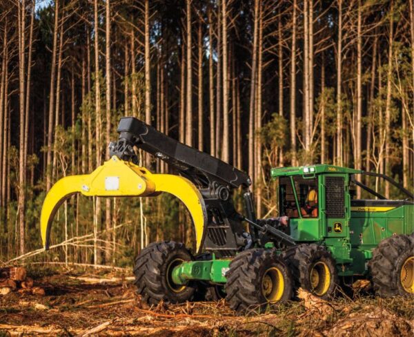 Tractor Skidder 768L II 6x6 - Imagen 3
