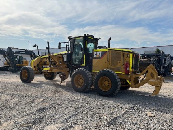 Motoniveladora CAT 12M - Imagen 6