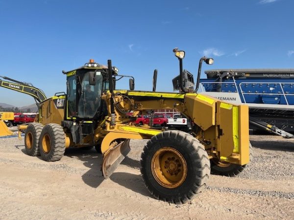 Motoniveladora CAT 12M - Imagen 2