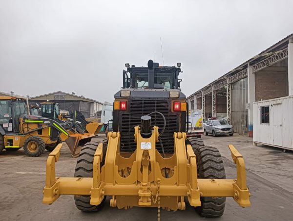 Motoniveladora CAT 12M - Imagen 8