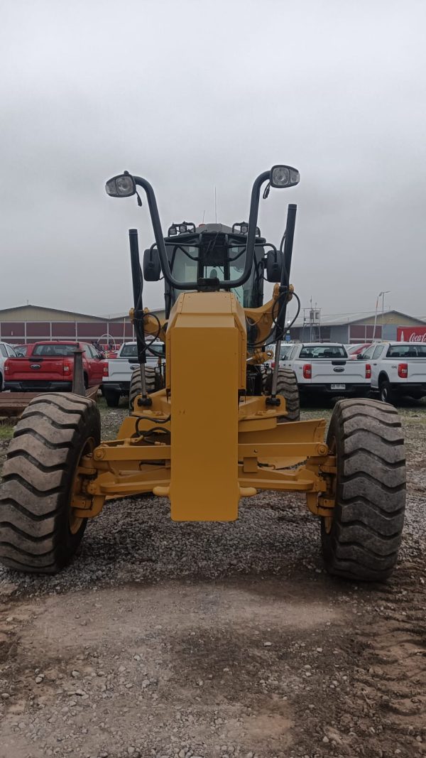 Motoniveladora CAT 12M - Imagen 17