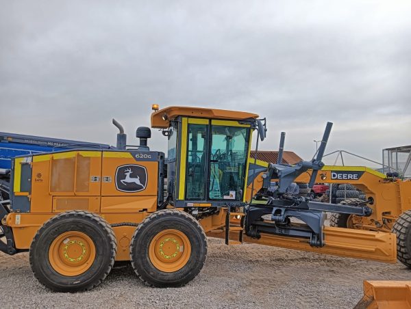 Motoniveladora 620G - Imagen 5